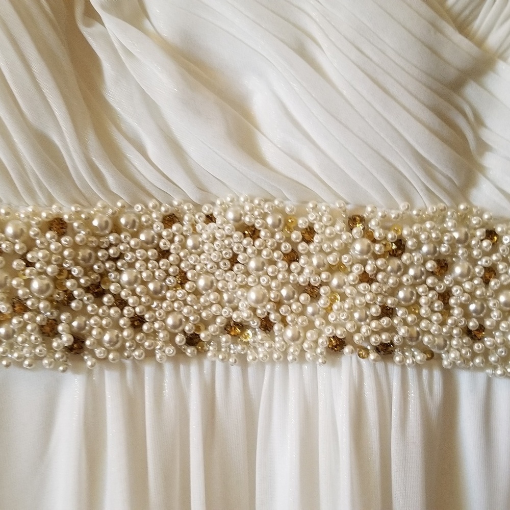 Cache size 0 prom dress ivory with beading - Picture 3 of 7